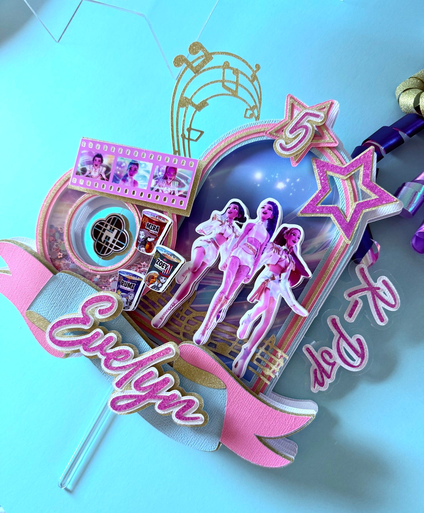 K-Pop Demon Hunters Cake Topper